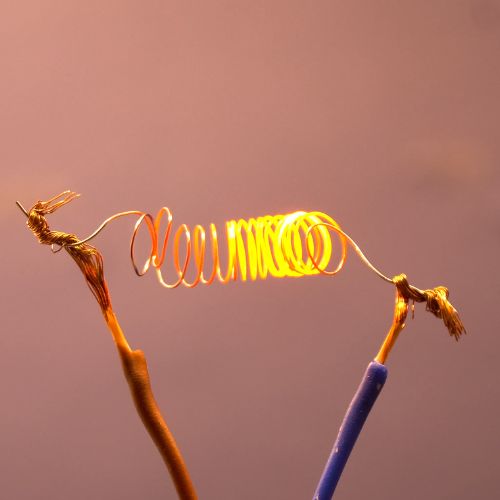 courant fort et courant faible